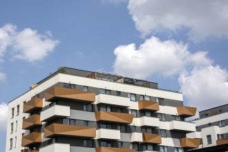 Muchovo námestie – další reference s okny Slovaktual