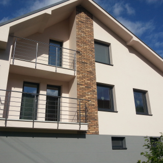 Reference Nováky Reference Nováky