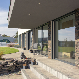 Reference Nováky Reference Nováky