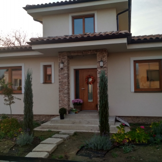 Reference Nováky Reference Nováky