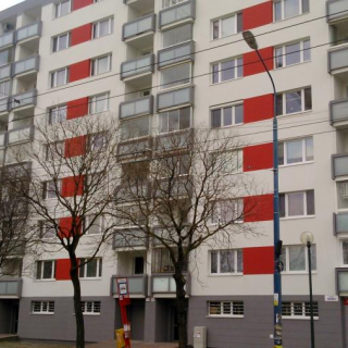 Reference Nováky Reference Nováky