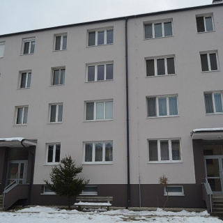 Reference Nováky Reference Nováky