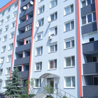 Reference Nováky Reference Nováky