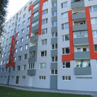 Reference Nováky Reference Nováky