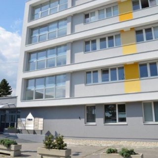 Reference Nováky Reference Nováky